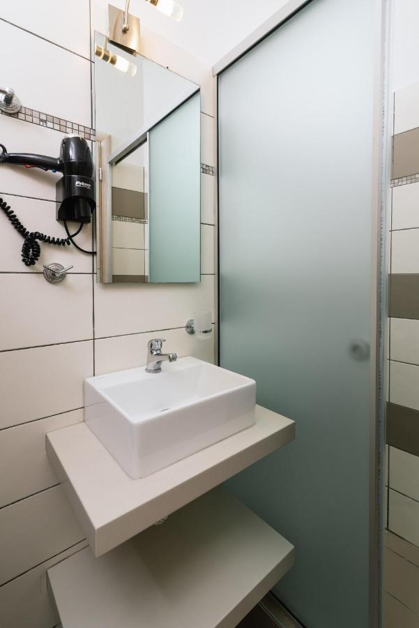 Hotel Sunshine Matala מראה חיצוני תמונה